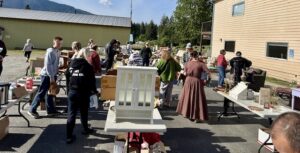 2025 Yard Sale crowd.